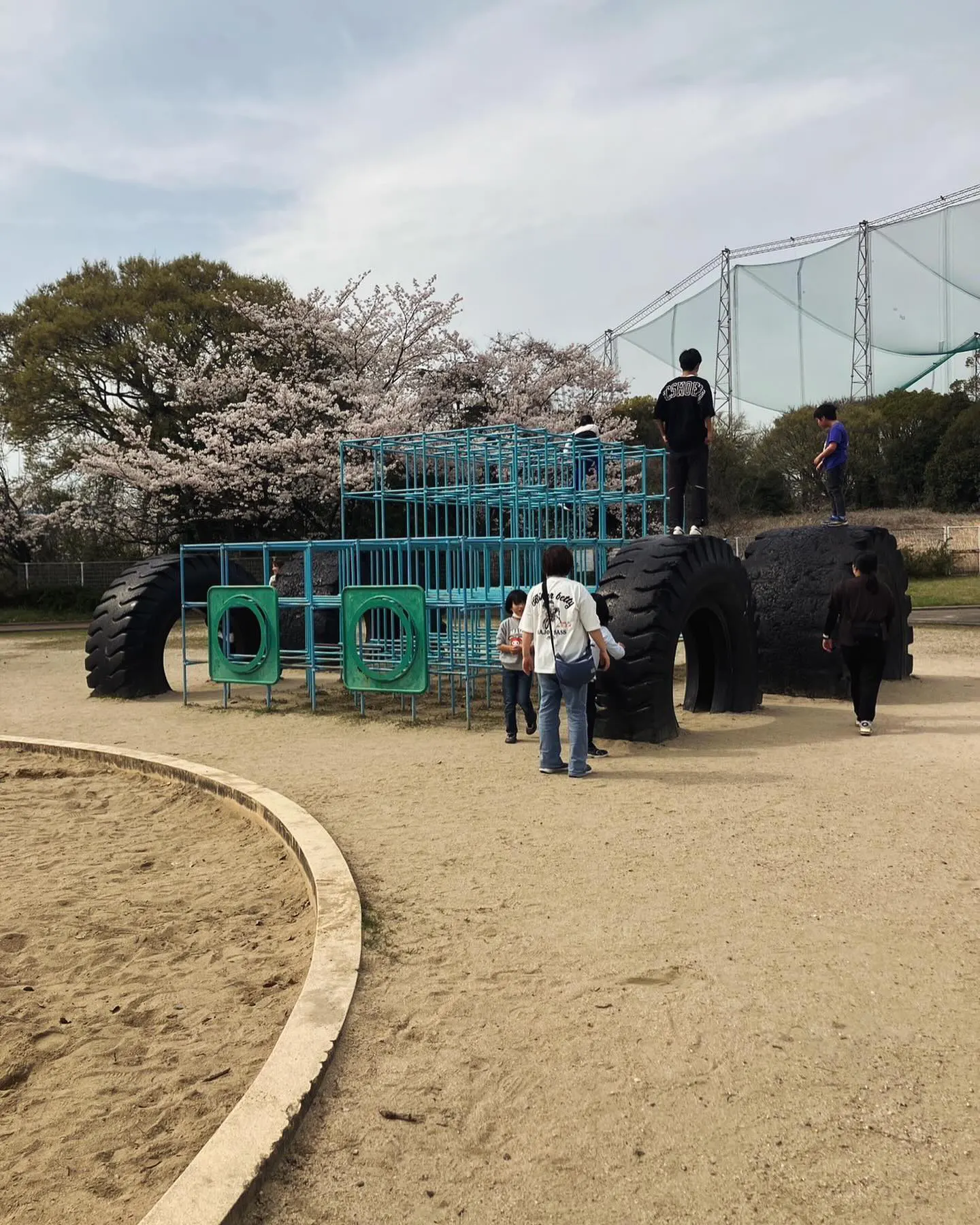 いよいよ新学期！穂波パークシティ桜ヶ丘公園で楽しむ！-4